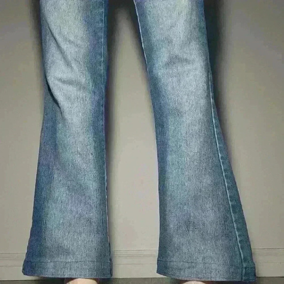 Vintage Y2K faded flared jeans with braid details ✦ mid rise ✦ medium wash - Picture 6 of 16